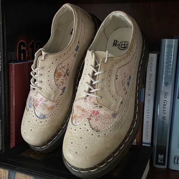 Dr. Martens Shoes - Dr. Martens Floral Crackle Brogue Wingtip Bone 12368 Oxford Shoes Women's Size 6